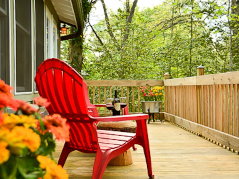 Open grilling deck