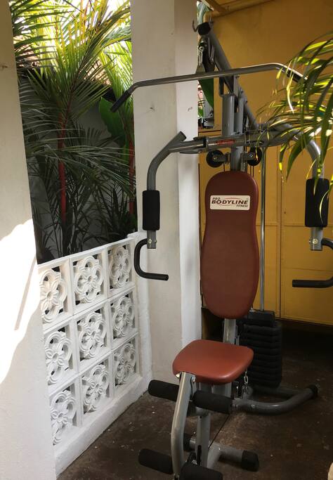 VILLA LOU
HOME GYM