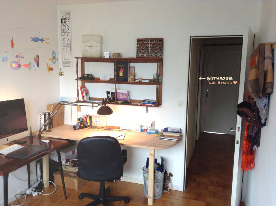 the desk in the bedroom