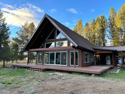 Creekside Beaver Cabin