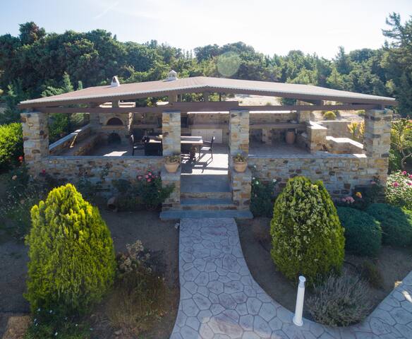 ALYKO ESTATE SEA SIDE gallery image 4