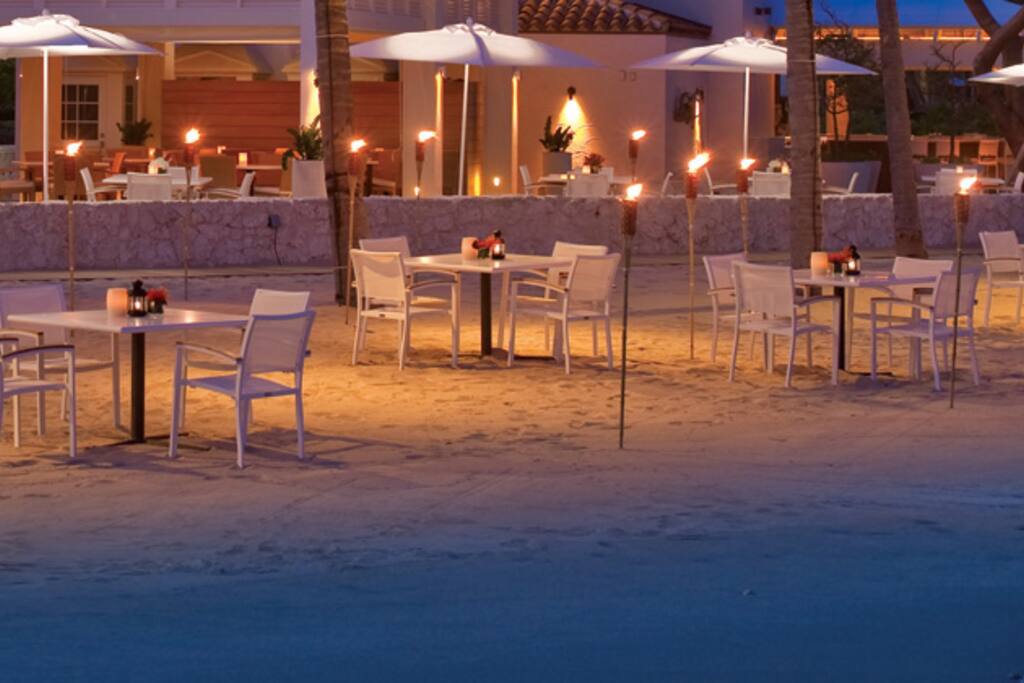 Beach Dining
