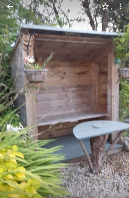 Love seat rear garden
