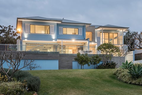 Eagle Bay's Luxury Ella Estate