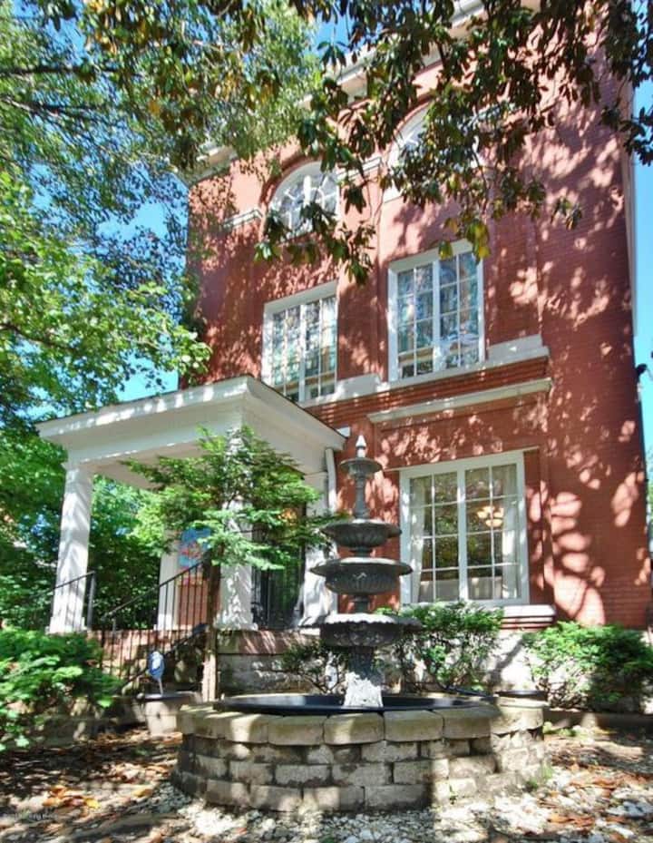 Suite Master The Brown & Williamson Old Louisville Suites à louer à