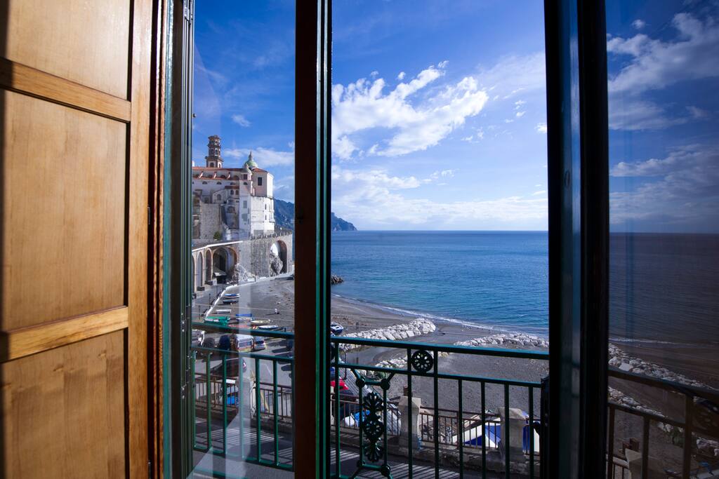 balcone camera da letto