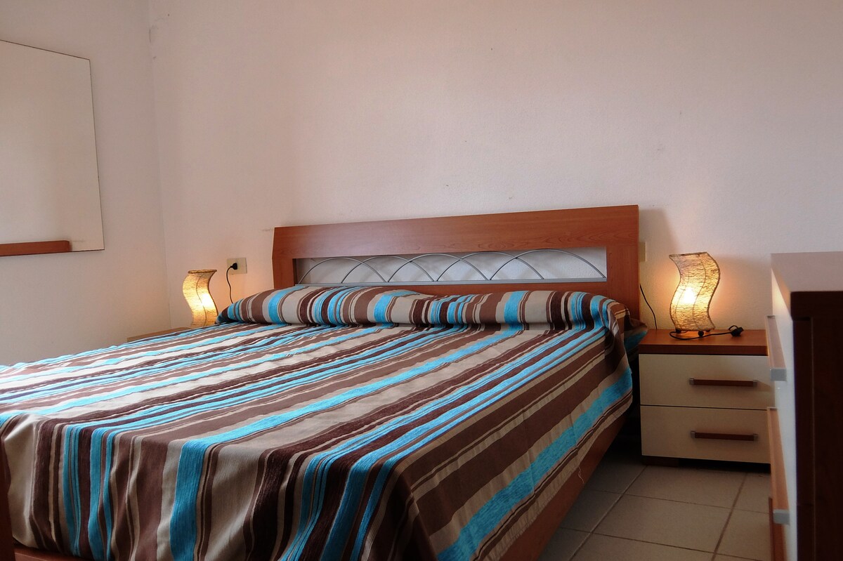 غرفة النوم الرئيسية