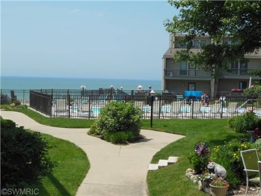 The Harbors Family Condo Townhouses for Rent in South Haven, Michigan