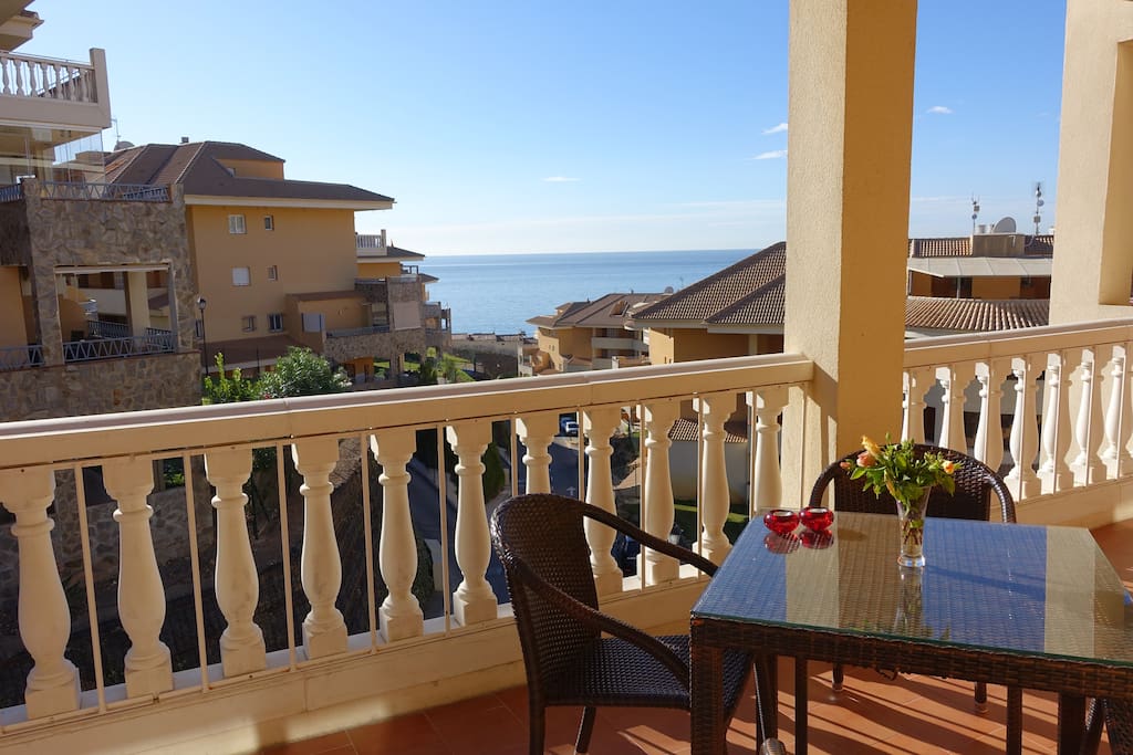 Big balcon with sun from the morning