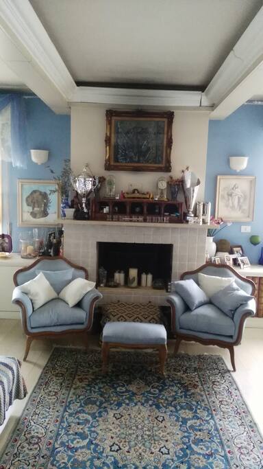 DINNING ROOM CON CAMINO