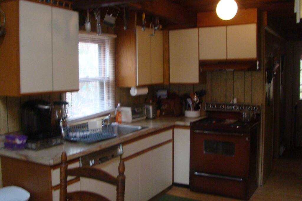 working area of Kitchen refrigerator is opposite sink