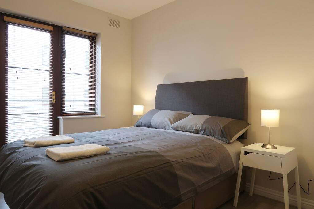 Cosy and quiet bedrooms that face an internal courtyard.