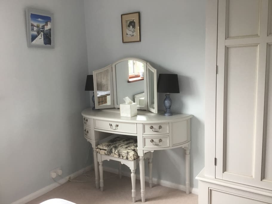 Dressing table stool 2 plugs nearby + hairdryer