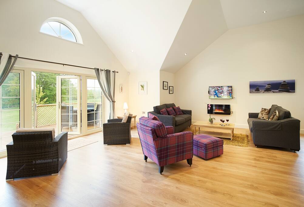 Spacious living area