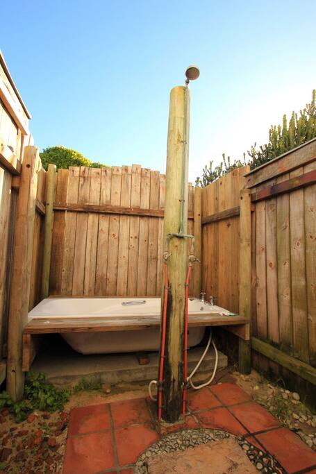Outside Shower/Bath backyard