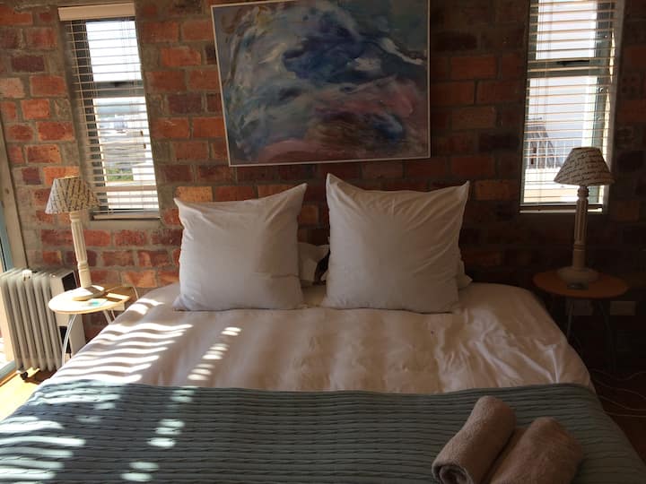 غرفة النوم الرئيسية