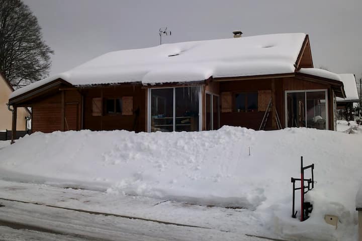 Chambre2 Chalet Bois Ski Fond 1lit 90 1 Canapé - Saint-Laurent-en-Grandvaux