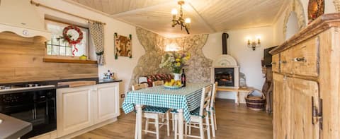 Cozy cabin in Trentino Baita del Beniamino