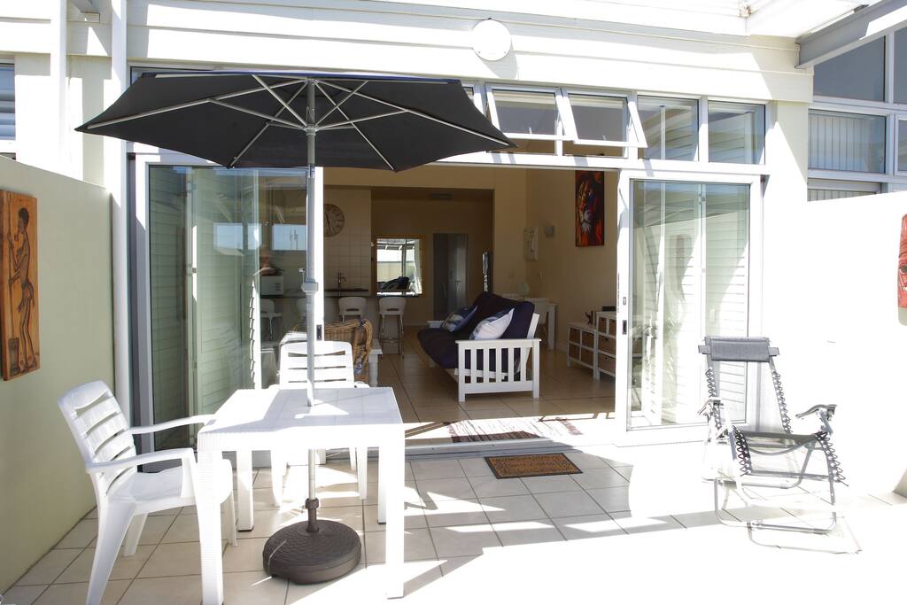 Large private patio with bbq.