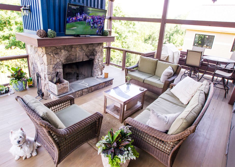 Relaxing outdoor space with plenty of seating plus OWEN the westie!