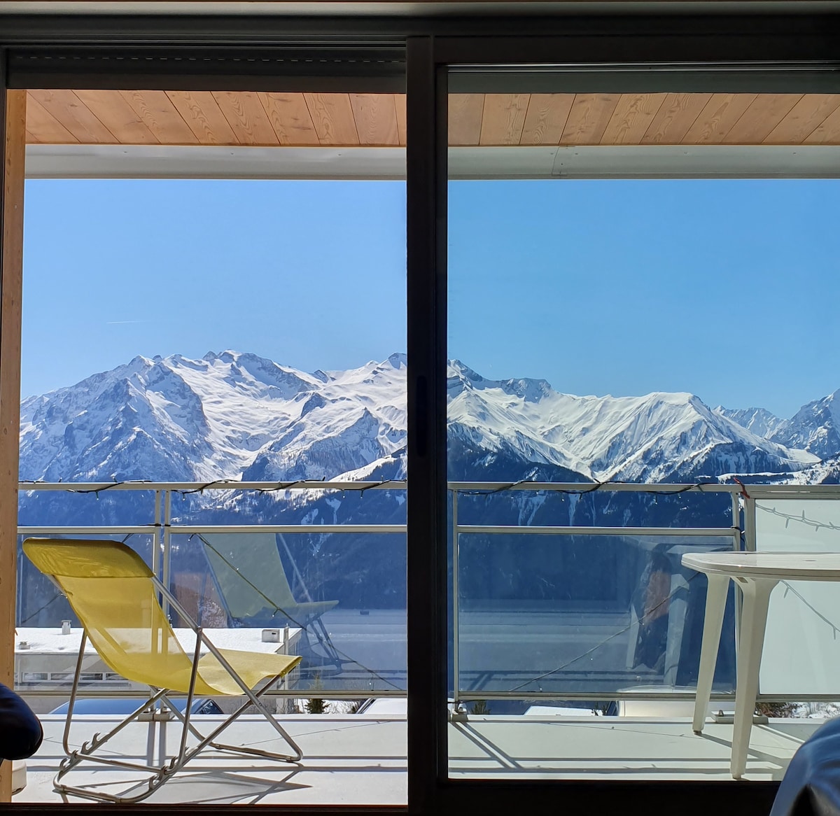 L'Alpe d'Huez Vacation Rentals & Homes - Huez, France | Airbnb
