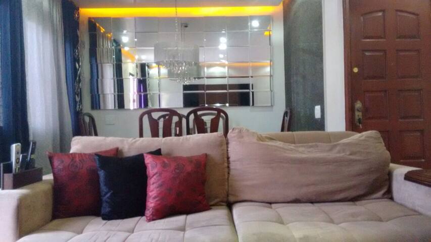 Beautiful Top Roof close to the beach gallery image 3