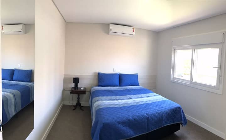 Quarto 4 (cama queen)