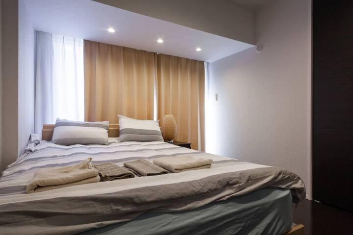 Central Shibuya,2BR@52m²with terrace gallery image 2