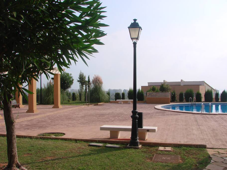 piscine et extérieur