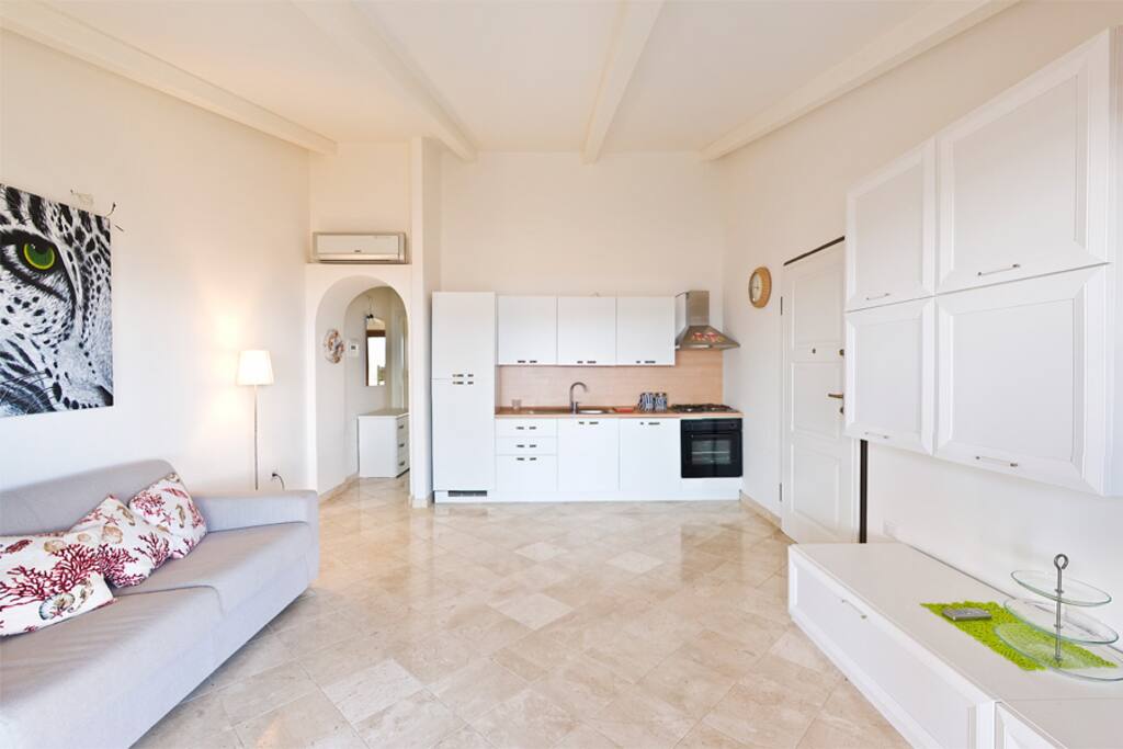 Soggiorno/angolo cucina