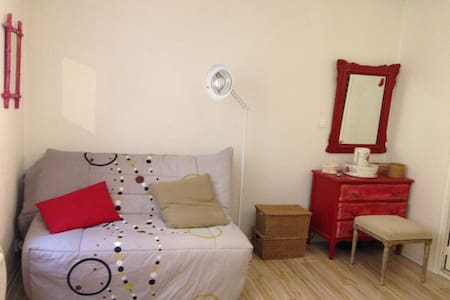 Studio Hypercentre, au calme