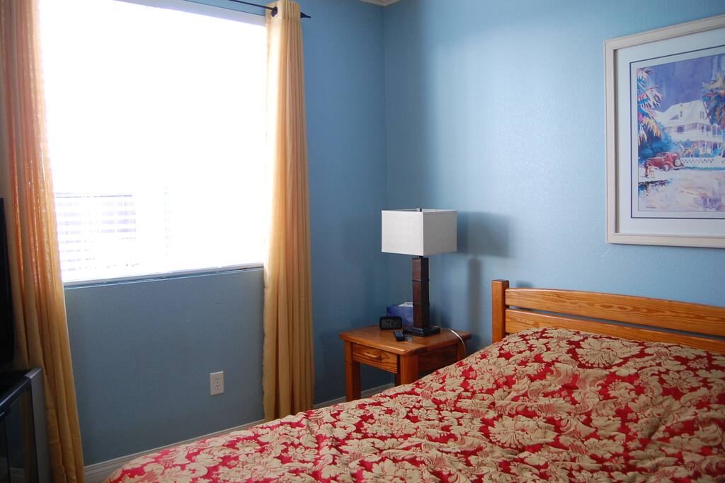 Large window to bring in some sunlight & a great breeze in the evenings!