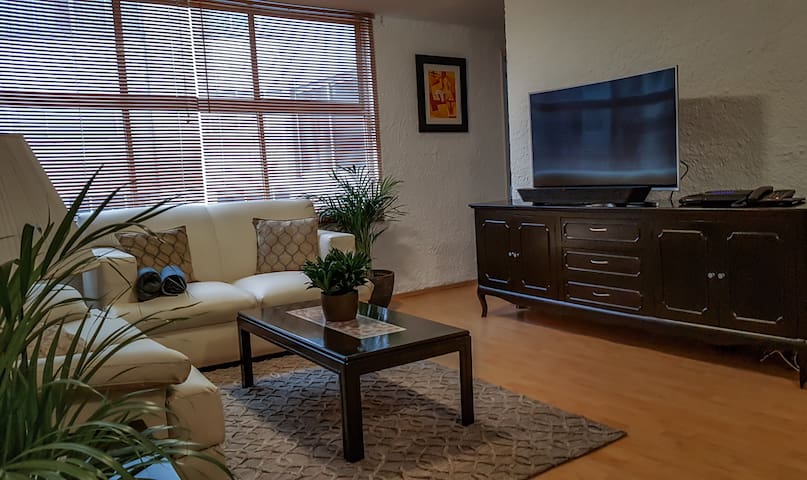 ★ Polanco Cozy Apt w/parking near Citibanamex ★