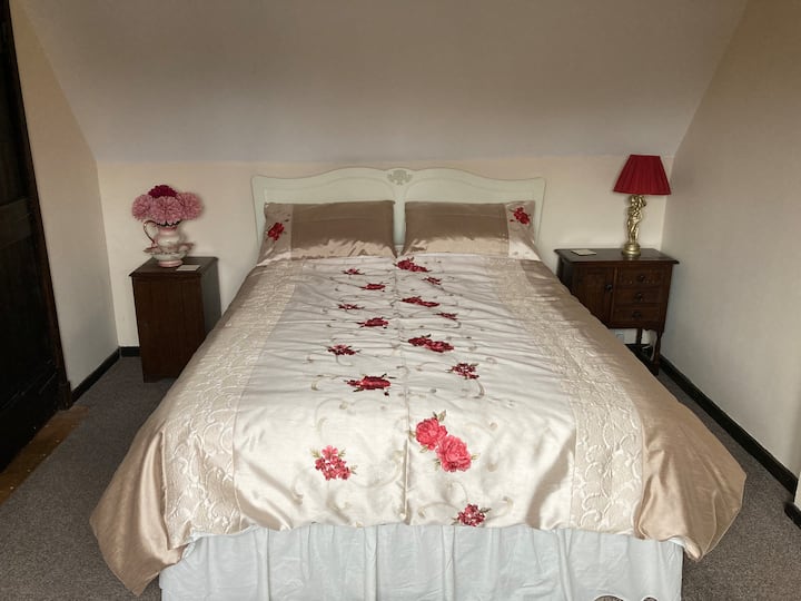 საძინებელი 2