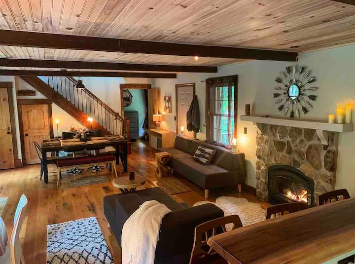 9 Best Cabins With Hot Tub Near Natural Bridge, Virginia Updated 2024