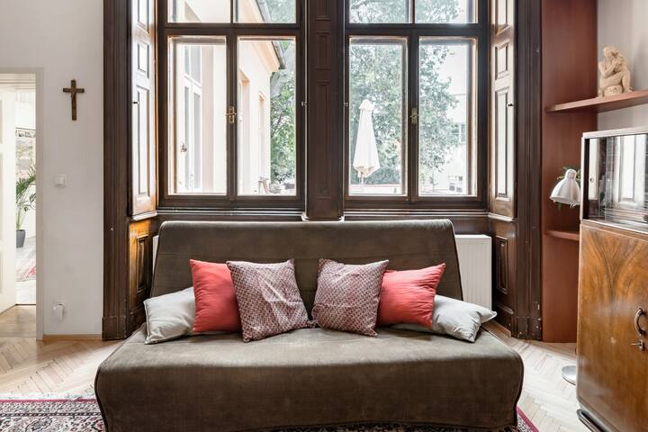 Easy Life in Prague Gem Historic House Terrace gallery image 2