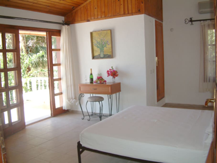 Room 1