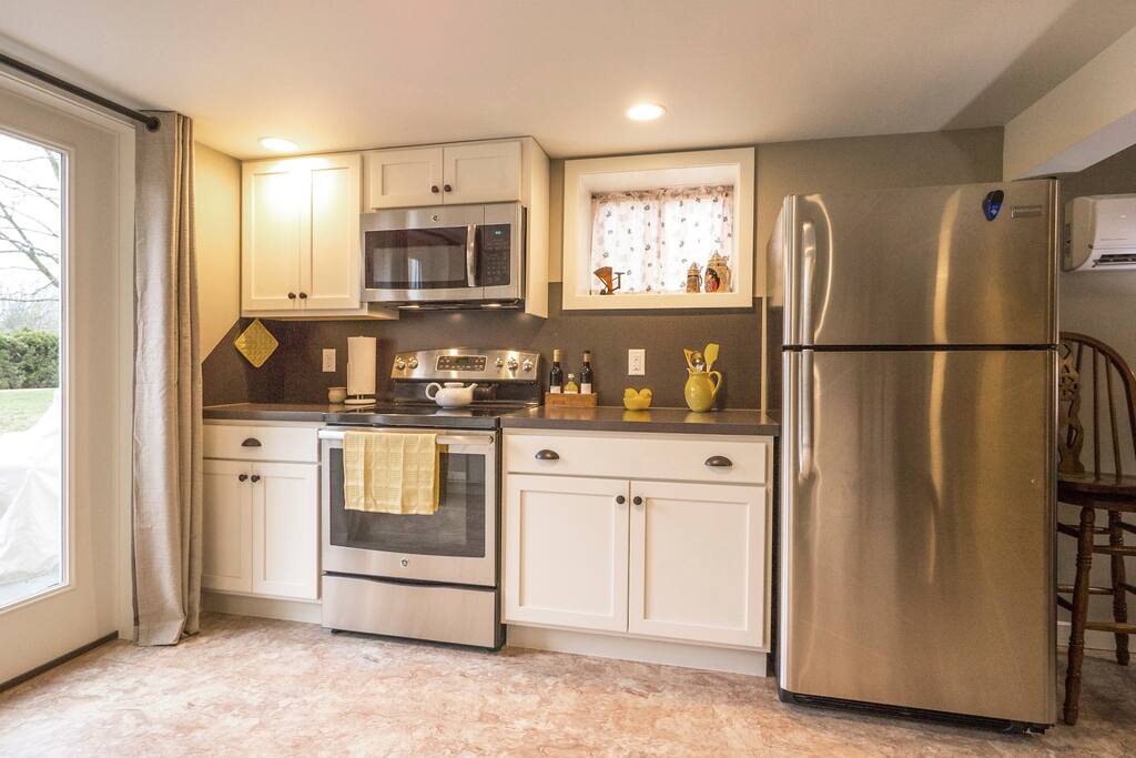 Fully equipped kitchen for your cooking needs.