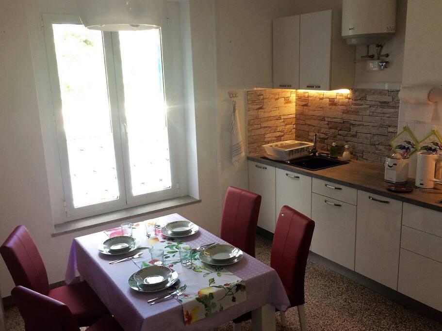 Cucina - Kuhinja - Kitchen