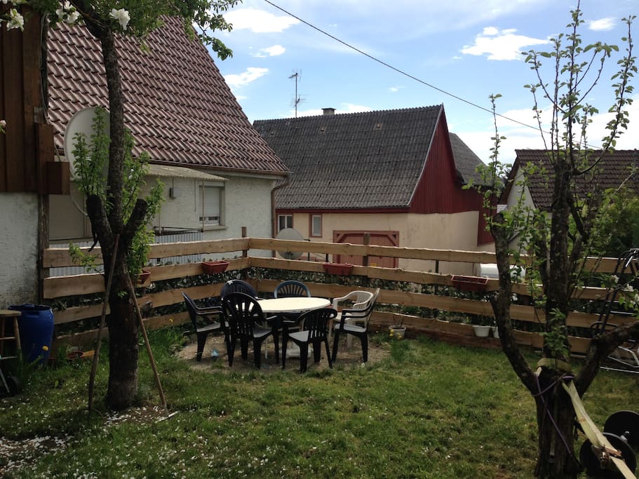 Essplatz im Freien