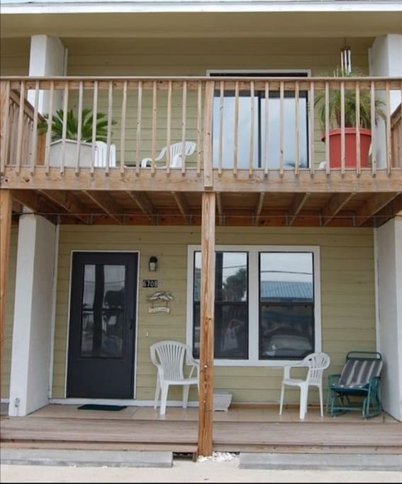 Front with Top Deck and Bottom Deck.
