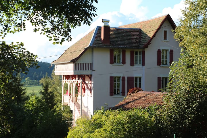 La Grande Maison De Lilou - Métabief