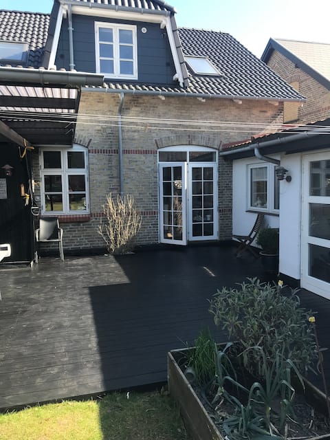 Spacious house in center of town