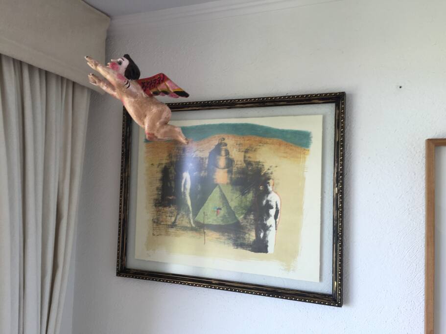 muy bien decorado