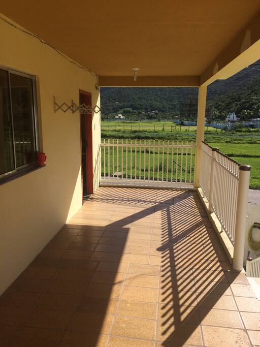 Área compartilhada com o apartamento ao lado