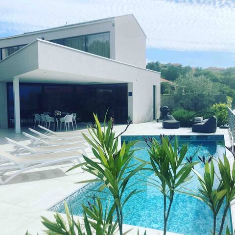 Stunning Modern Seaview villa  with  private pool