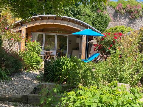 Wooden Eco Studio - Manorbier-Pembrokeshire Coast.