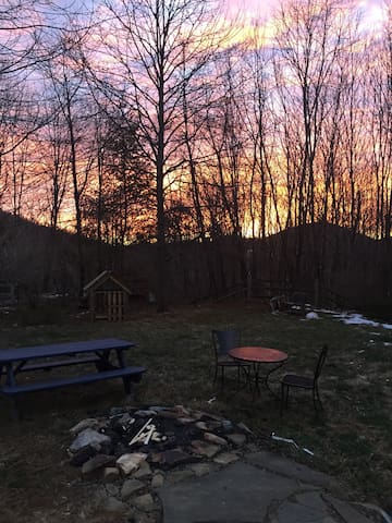 Private Entrance Studio, Beautiful View