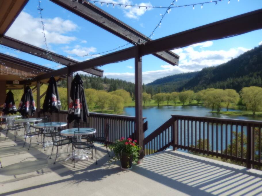 Restaurant patio with view of Prather Lake