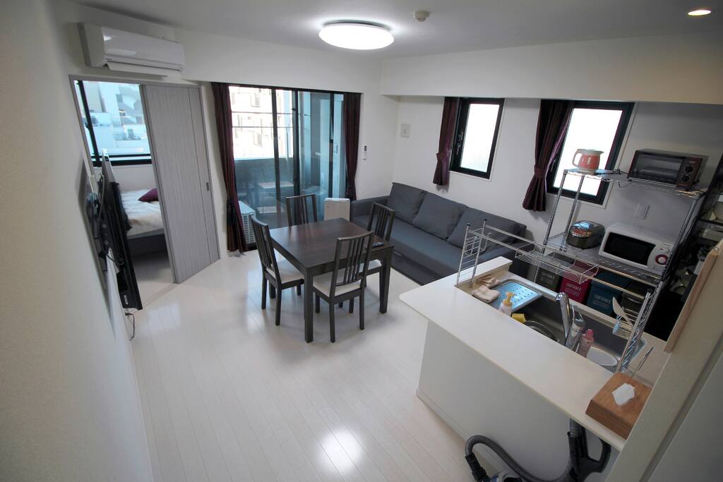 Main Lvingroom